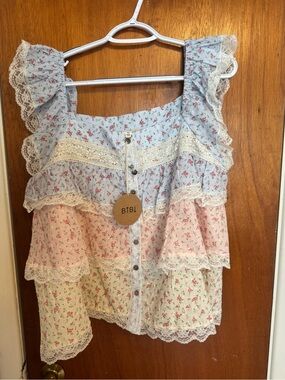 BiBi Floral Tiered Lace Crop Top in Blue, Pink, Cream